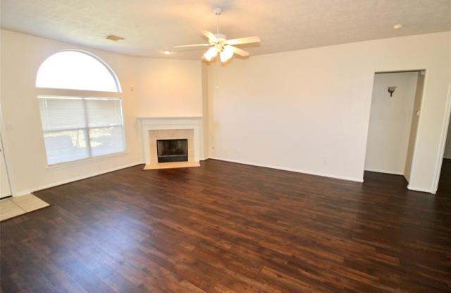 15126 Rockdale Bridge Lane Gallery 3