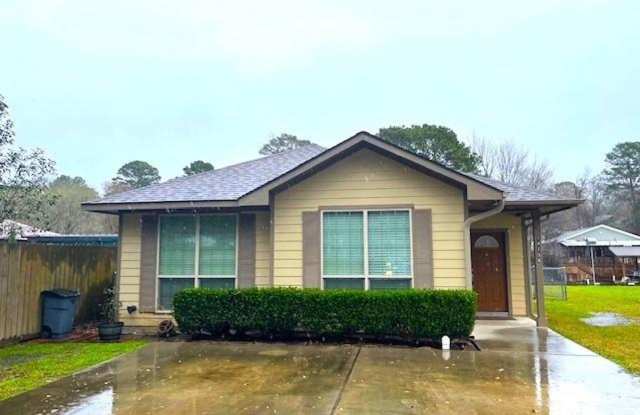 Available Now - 14156 Shadow Bay Dr photos photos