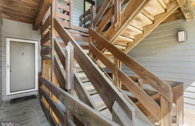 3 SPA CREEK Landing Gallery 3