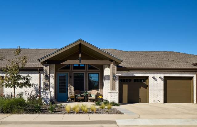 Avenida Carrollton Age 55+ Apartment Homes photos photos