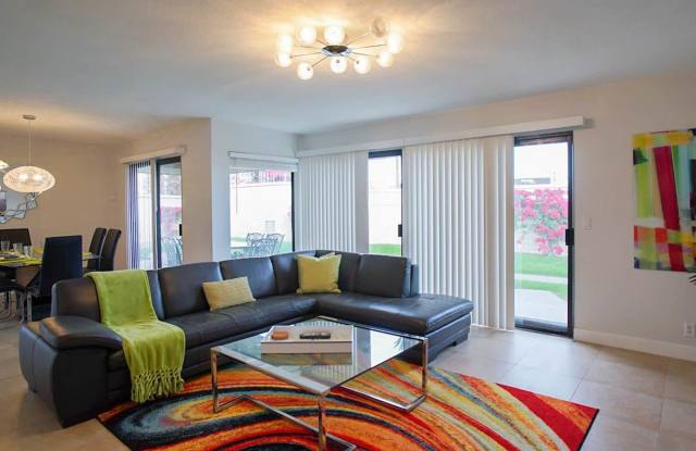 Furnished 3BR Golf Community Condo in Cathedral City, Monthly Gallery 1