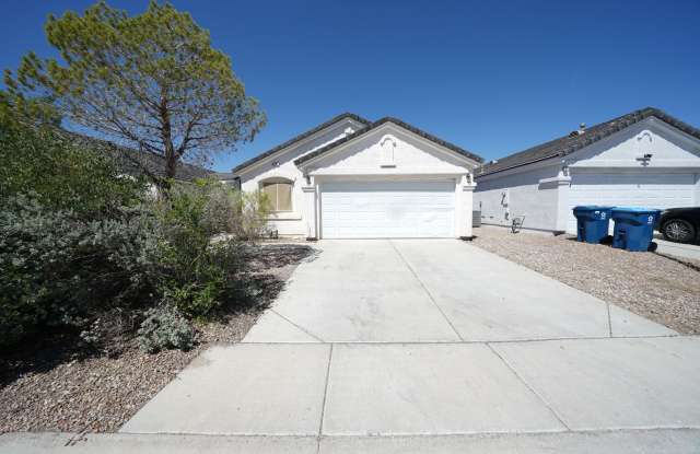 SHOWINGS AVAILABLE NOW photos photos