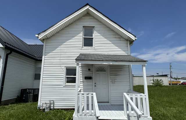 1010 Bates St - 1010 Bates Street, Indianapolis, IN 46202
