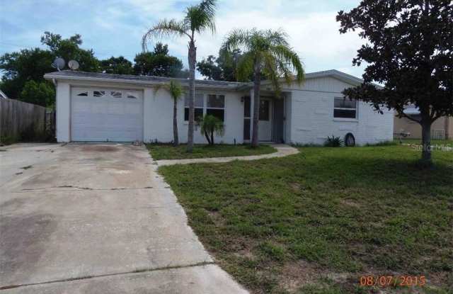 7407 COUNTRY CLUB DRIVE Gallery 2