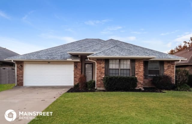 1808 Yellowstone Lane - 1808 Yellowstone Lane, Edmond, OK 73003