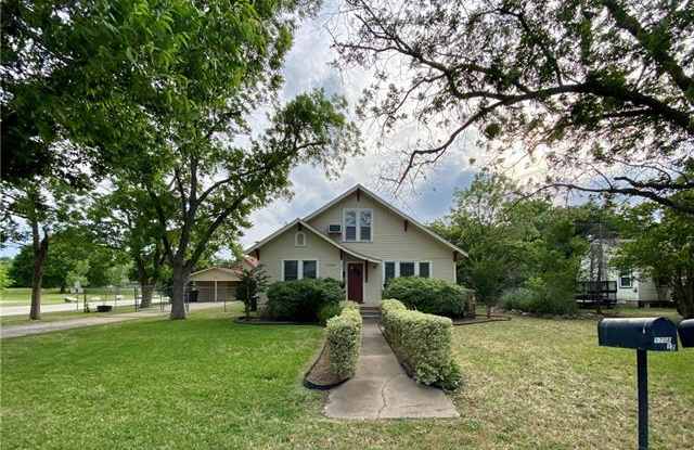 1708 Olive ST - 1708 Olive Street, Georgetown, TX 78626