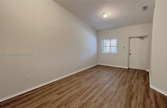22841 SW 88 PL Gallery 2