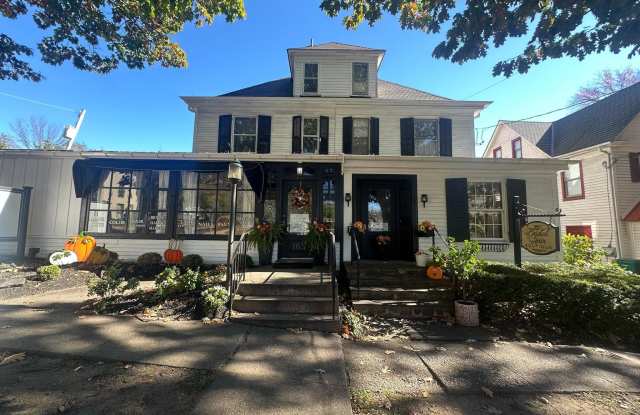 165 S MAIN Street unit: 2Nd Floor - 165 South Main Street, Doylestown, PA 18901