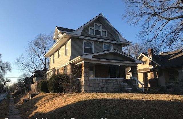 142 Lawn Ave - 142 Lawn Ave, Kansas City, MO 64123