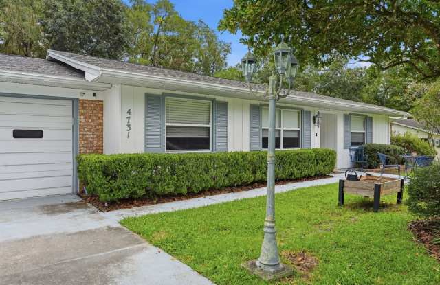 Welcome home to this well-maintained 3-bedroom, 2-bathroom home photos photos