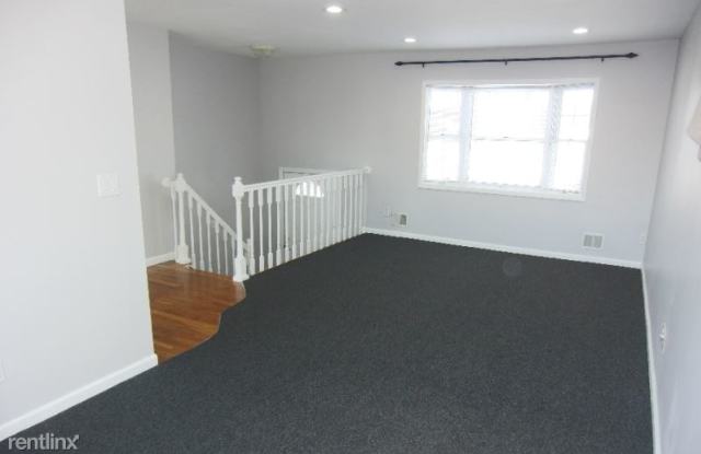 114 Fountain Ave 2nd Floor - 114 Fountain Avenue, Selden, NY 11784