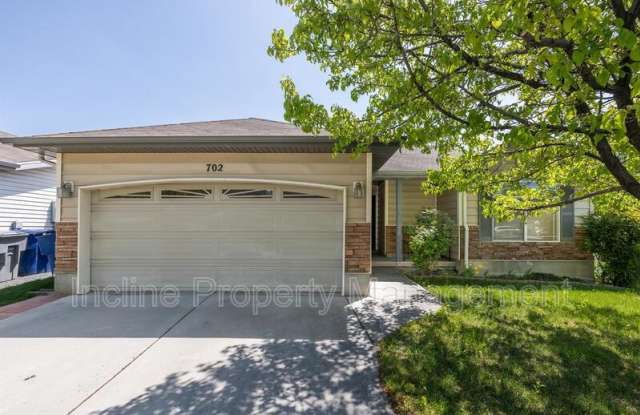 702 Durham Dr. photos photos