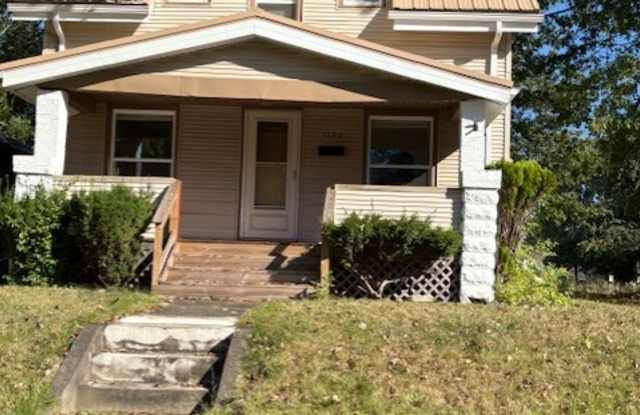 1151 Kenilworth Ave SE photos photos