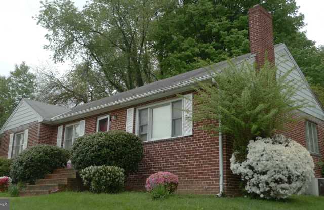 6718 WILLIAMSBURG Boulevard photos photos