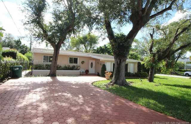 9160 SW 73rd St photos photos