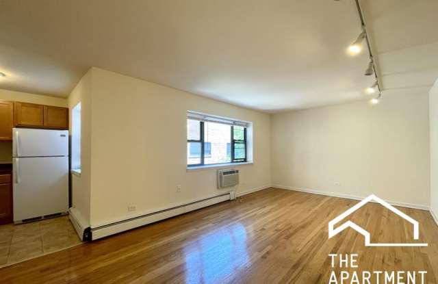 6006 North Kenmore photos photos