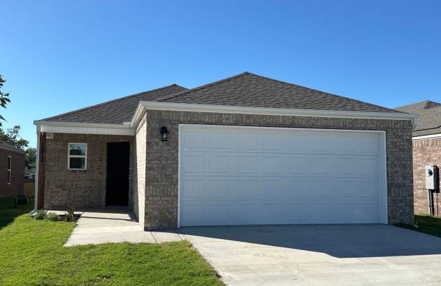 PRE-LEASING NOW! | Spacious 4-Bedroom, 2-Bath Home in Barberry Court Gallery 3