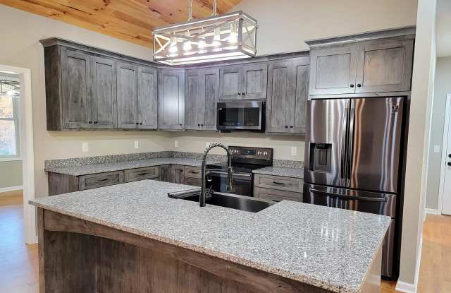 25 Meadowview Drive Gallery 2