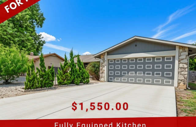 718 DANA DR Gallery 1