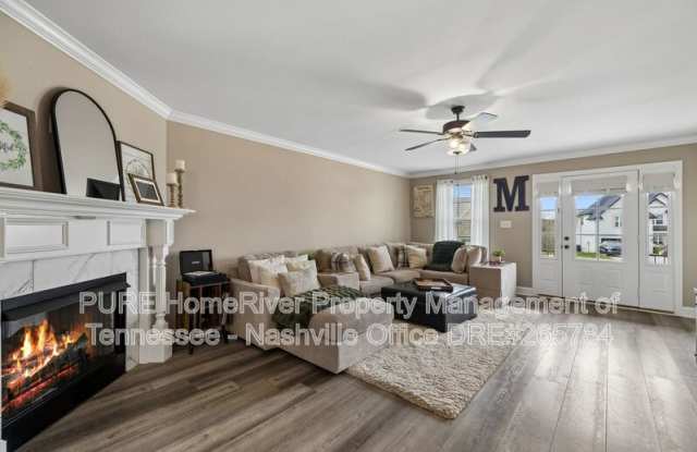 429 Crestwicke Ct Gallery 3