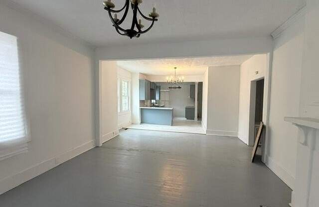 2863 Napier Avenue Gallery 2