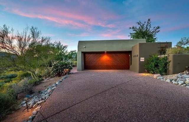 9898 E GRAYTHORN Drive Gallery 2