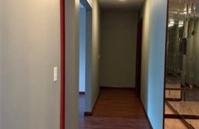 27689 W Echo Valley Gallery 4