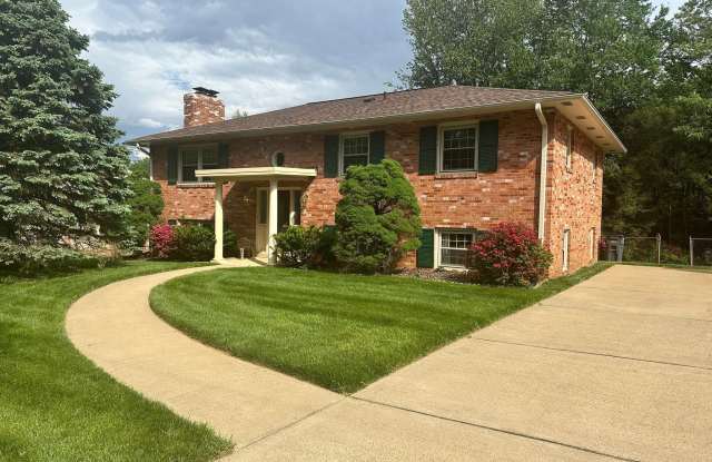 2866 GLENVALE DRIVE photos photos