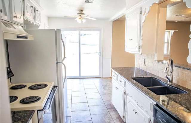 * * * $200 Move-in Special * * * Charming 3-Bedroom / 2-Bathroom Home Next to Ray Trent Park! * * * $200 Move-in Special * * * Gallery 4