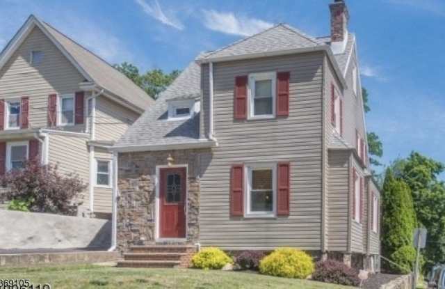14 Thompson St photos photos