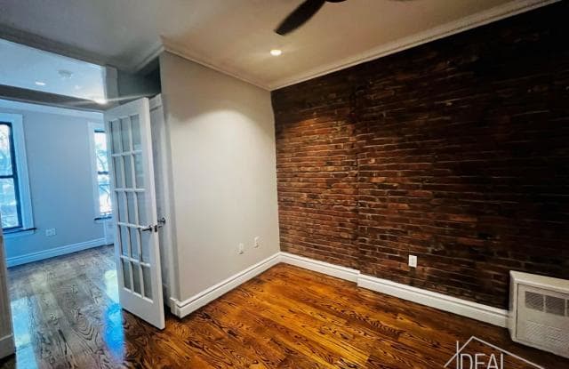 427 E 9th Street - 427 East 9th Street, New York City, NY 10009