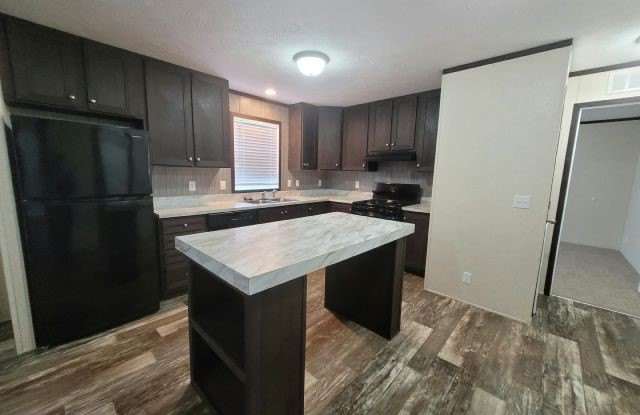 705 Romeo Dr photos photos