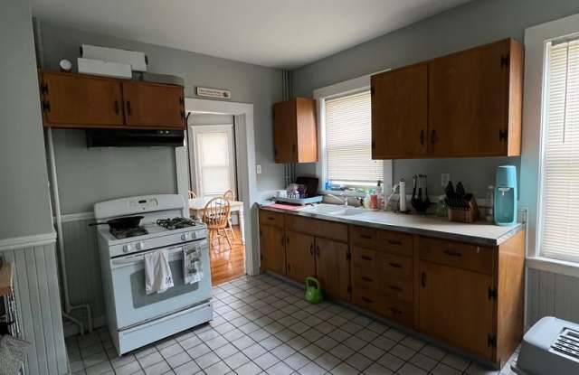 Brighton / Oak Square 2 Bed. Full Dining Room, Office, Porch, Parking Included photos photos