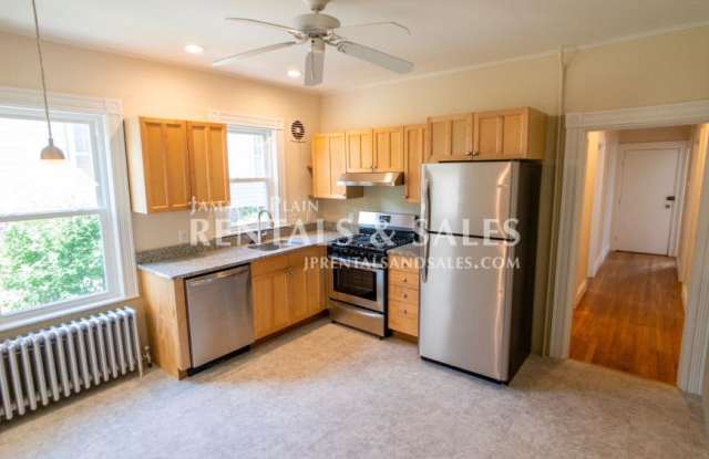40 Hewlett St. photos photos