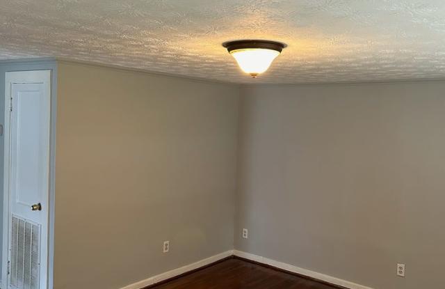 Home for rent Gallery 4