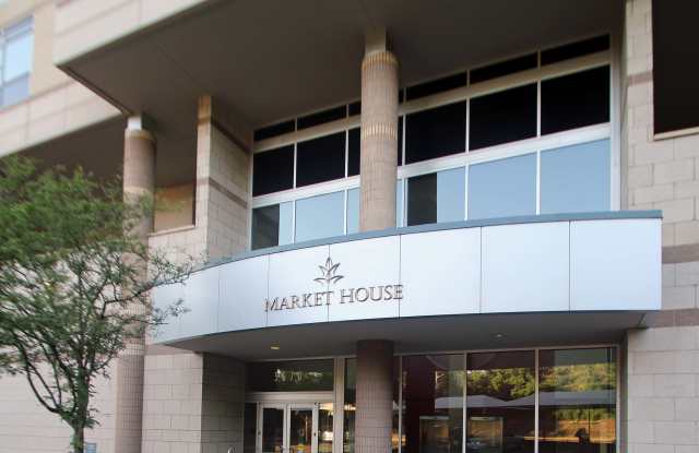 5570 Centre Ave - 5570 Centre Avenue, Pittsburgh, PA 15232