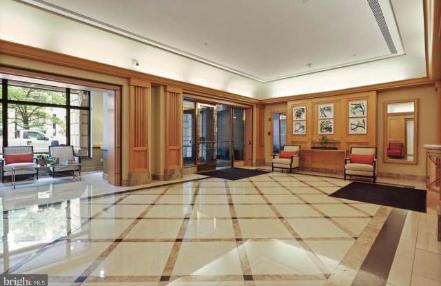 601 Pennsylvania Ave NW - 1#404 Gallery 3