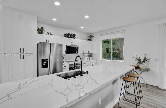 1381 Sago Lane, Weston, FL 33327 - 1381 Sago Lane, Weston, FL 33327