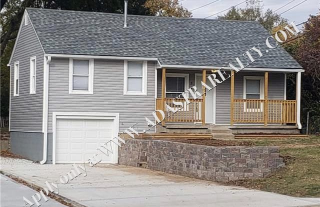 540 County Line Rd - 540 County Line Road, Kansas City, KS 66103