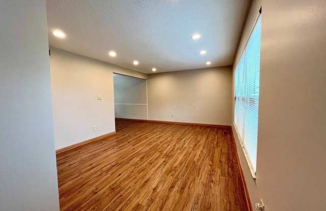 2775 Amana Court Gallery 2