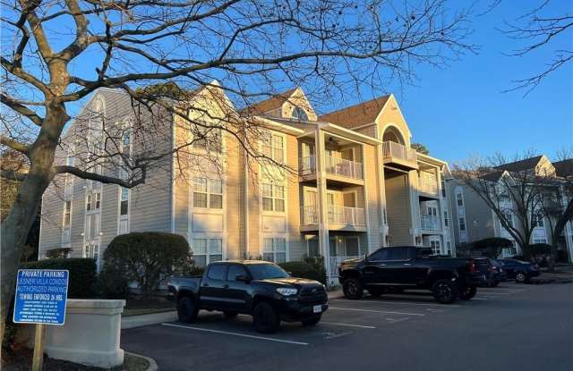 2204 Lesner Crescent photos photos