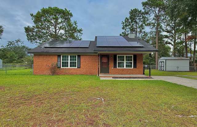 MOVE-IN READY | Pet Friendly Gallery 1