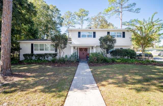1916 NW 21ST STREET - 1916 Northwest 21st Street, Gainesville, FL 32605