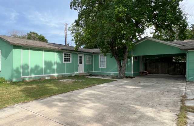 Wheatley Heights Gem photos photos
