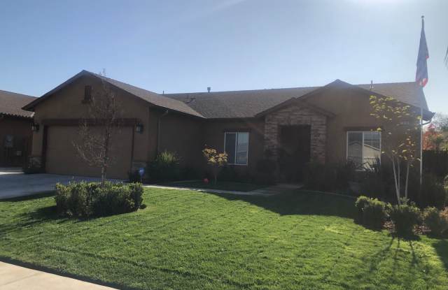 Single Family Home!! Gallery 1