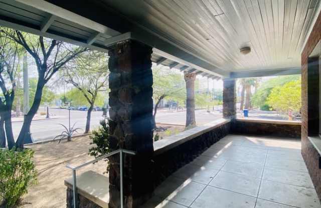 503 East University Boulevard Gallery 4