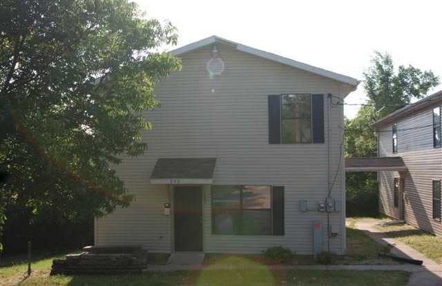 938-940 N Oakland Avenue photos photos