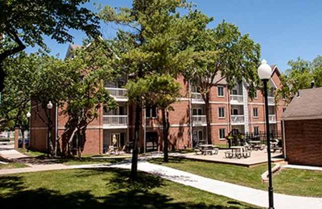 Old Main & Drake Apartments photos photos Old Main & Drake Apartments photos photos