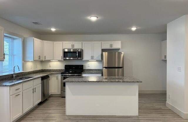 4001 Preston Hwy photos photos