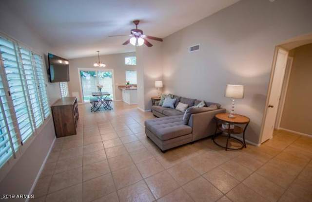 4625 E GROVERS Avenue - 4625 East Grovers Avenue, Phoenix, AZ 85032